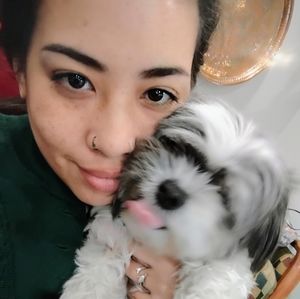 Meet your Posher, Mila